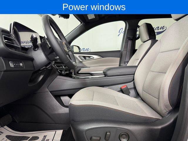 New 2026 Chevrolet Traverse LT w/ Sun and Wheel Package image 12