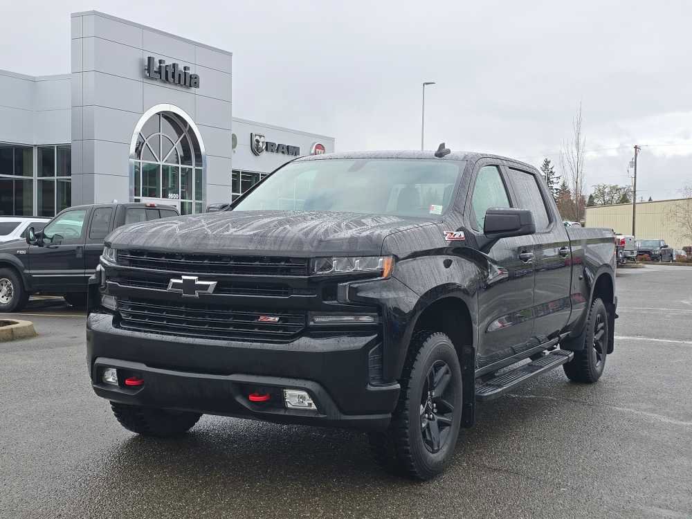 Used 2022 Chevrolet Silverado 1500 LT Trail Boss w/ Bed Protection Package AWD/4WD image 1