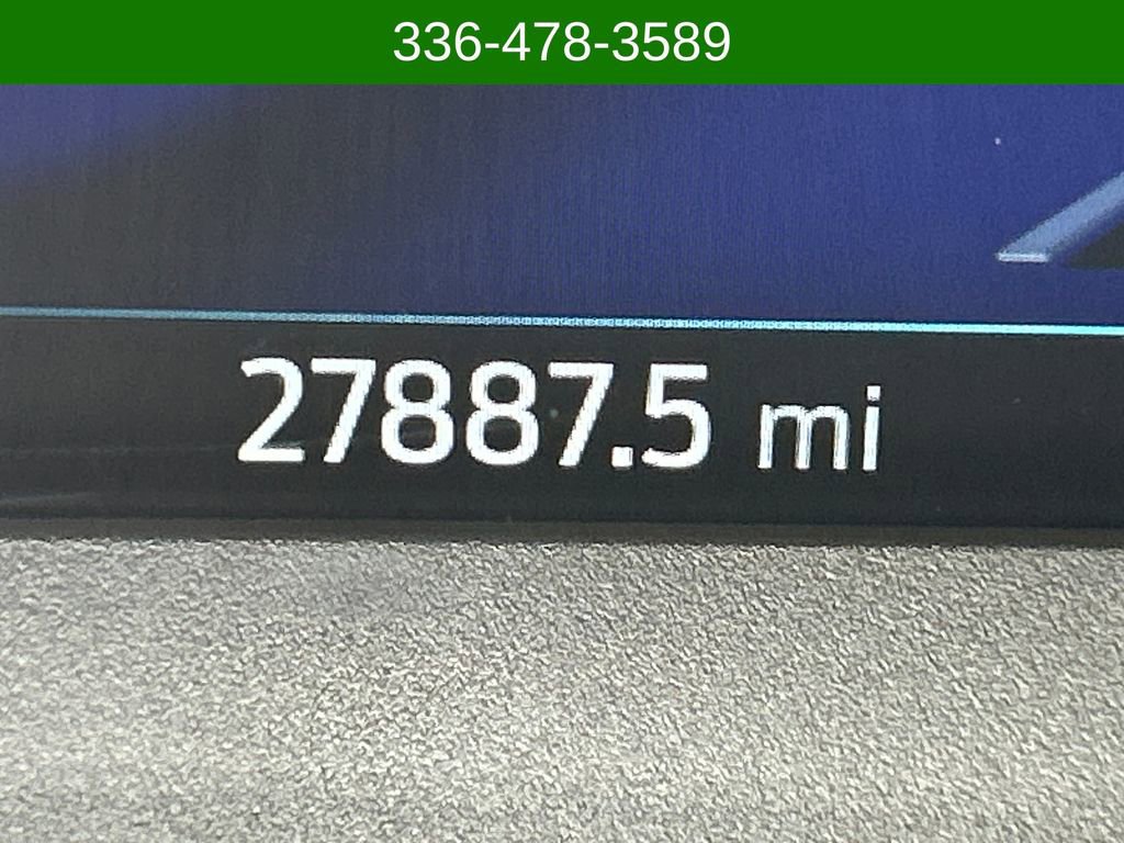 Used 2022 Ford Escape SEL w/ Technology Package FWD image 16