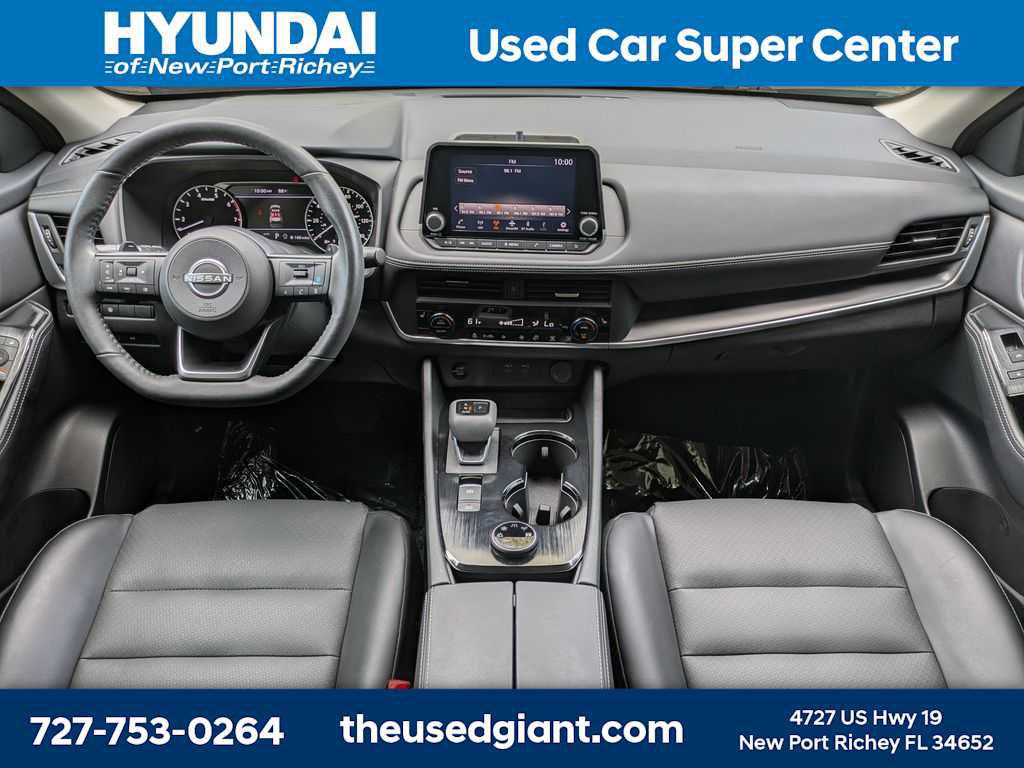 Used 2024 Nissan Rogue SV w/ SV Premium Package AWD/4WD image 19