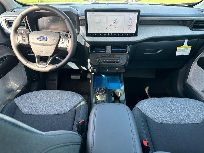 New 2025 Ford Maverick XLT w/ XLT Luxury Package image 5