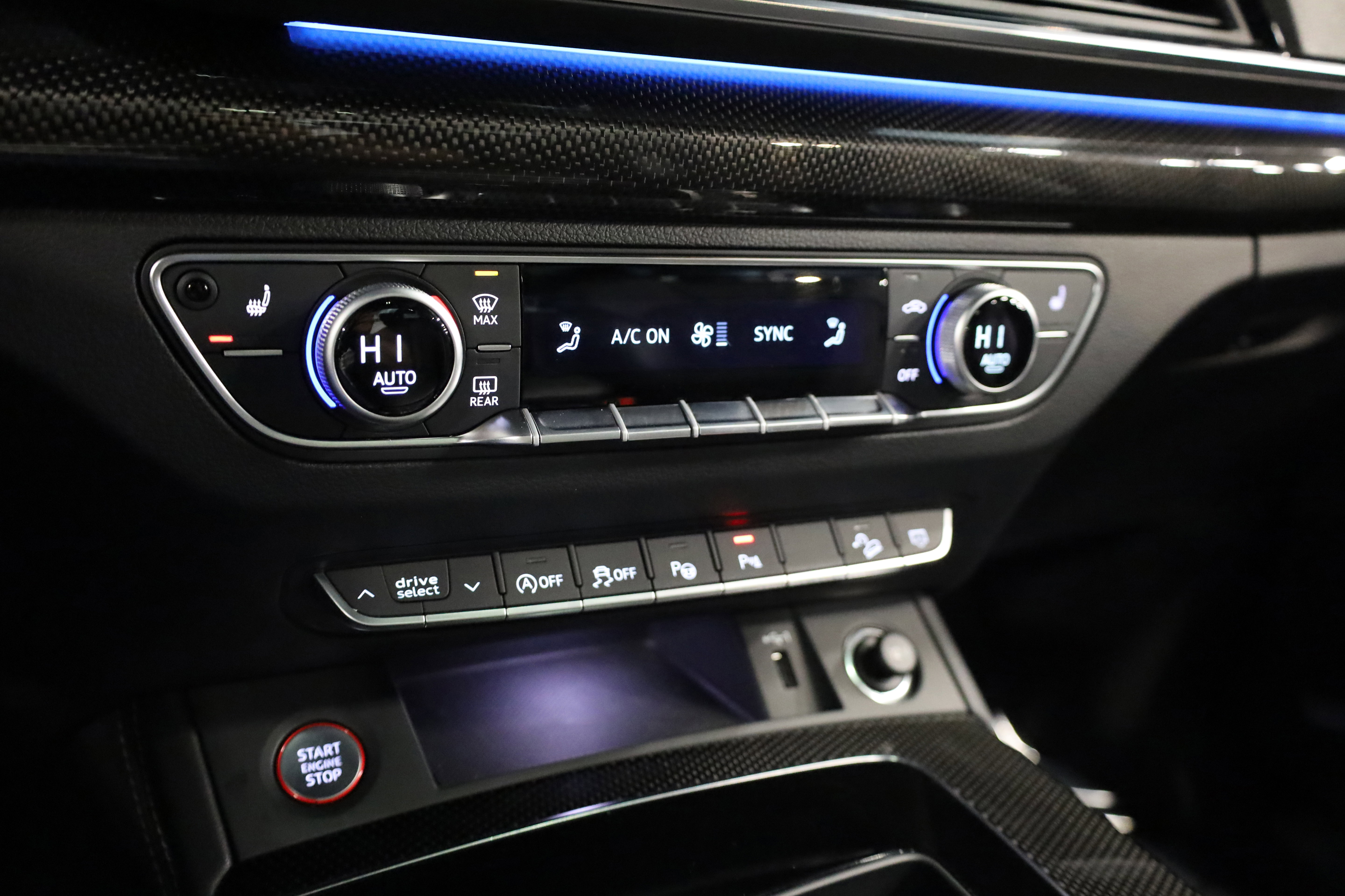 Used 2023 Audi SQ5 Prestige w/ Prestige Package image 30