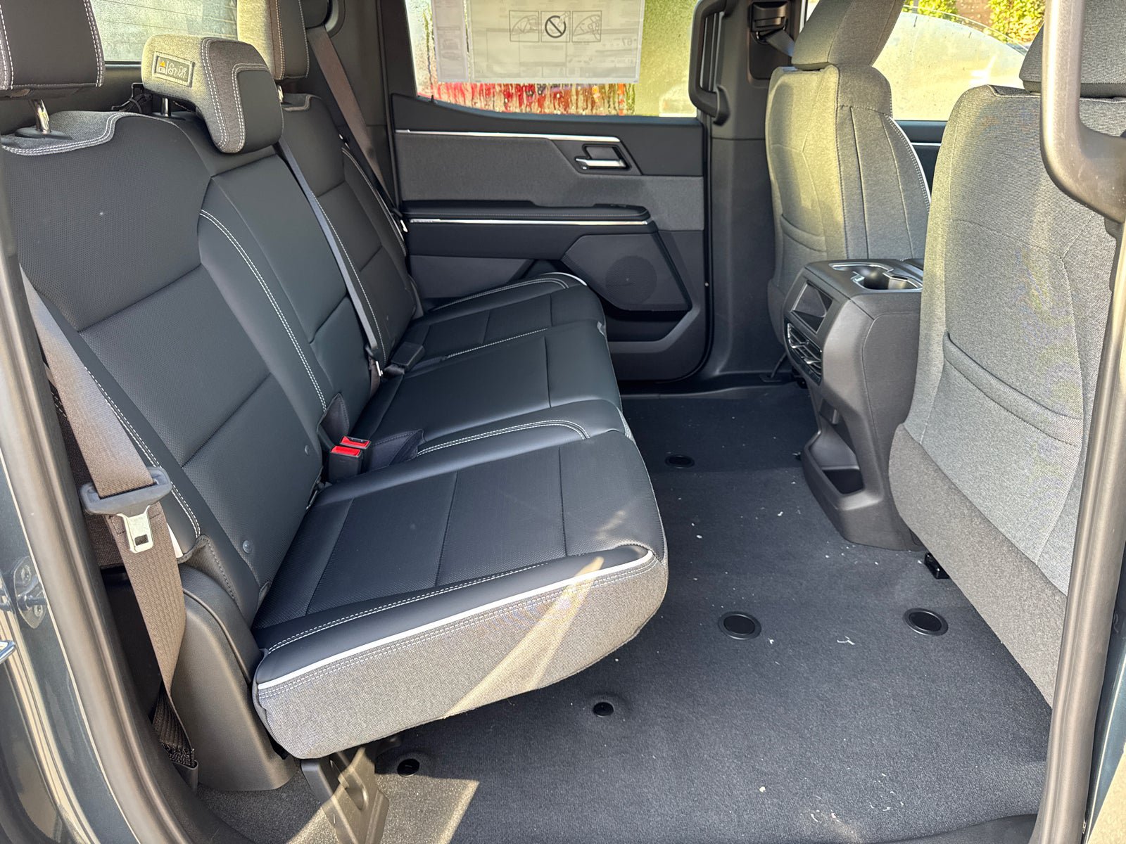 Used 2026 GMC Sierra EV Elevation AWD/4WD image 17