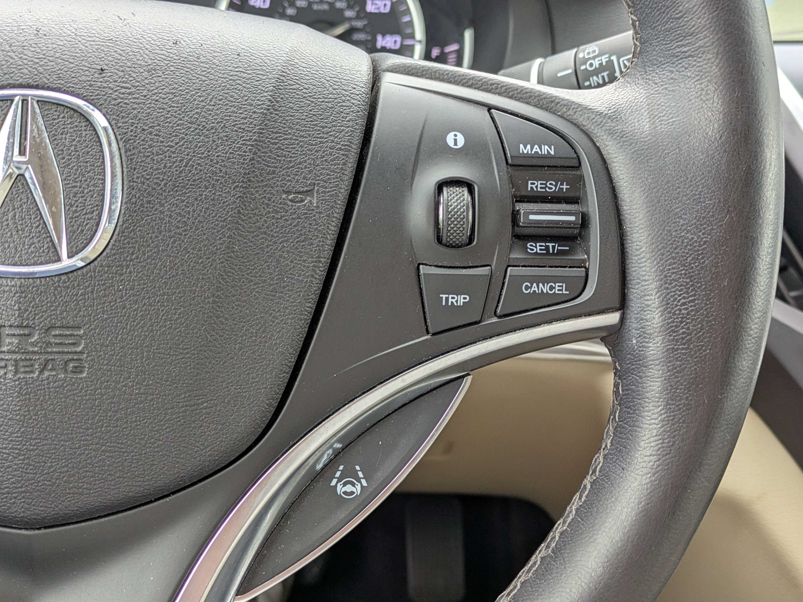 Used 2016 Acura MDX w/ Technology Package FWD image 29