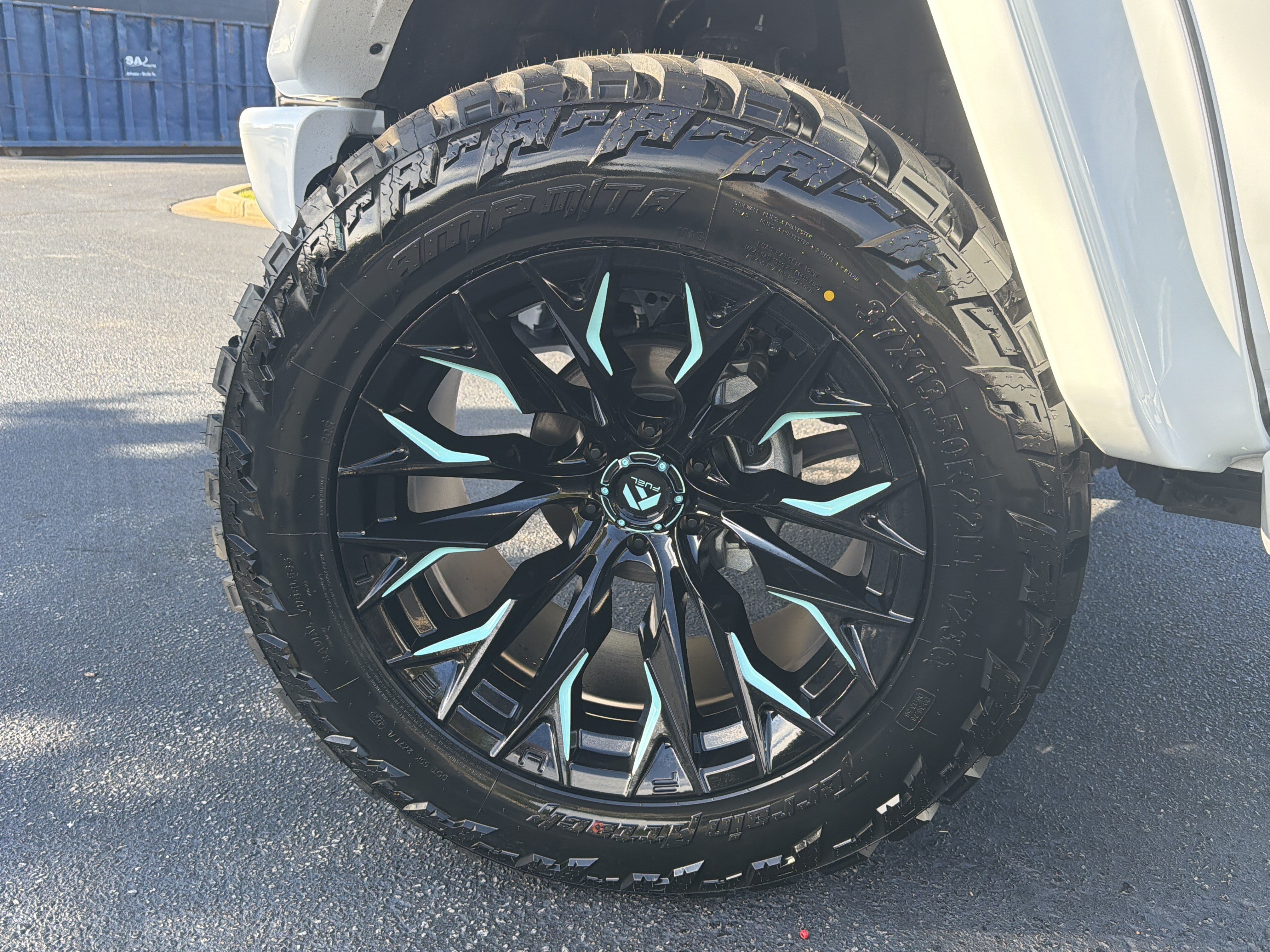 Used 2026 Ford Bronco Outer Banks AWD/4WD image 18