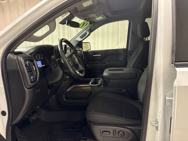 Used 2022 Chevrolet Silverado 1500 RST AWD/4WD image 13