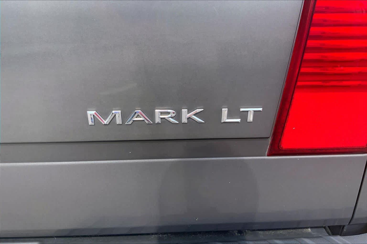 Used 2006 Lincoln Mark LT 2WD image 9