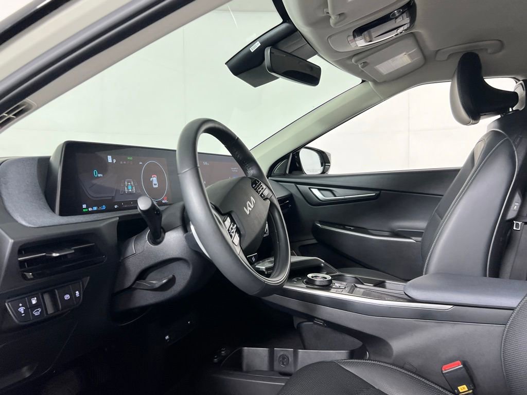 Used 2022 Kia EV6 Wind w/ Wind Technology Package image 25