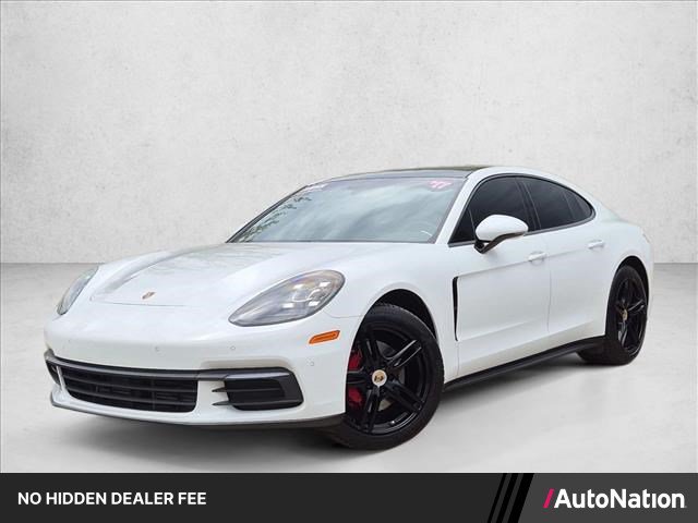 Used 2017 Porsche Panamera 4 AWD/4WD image 1