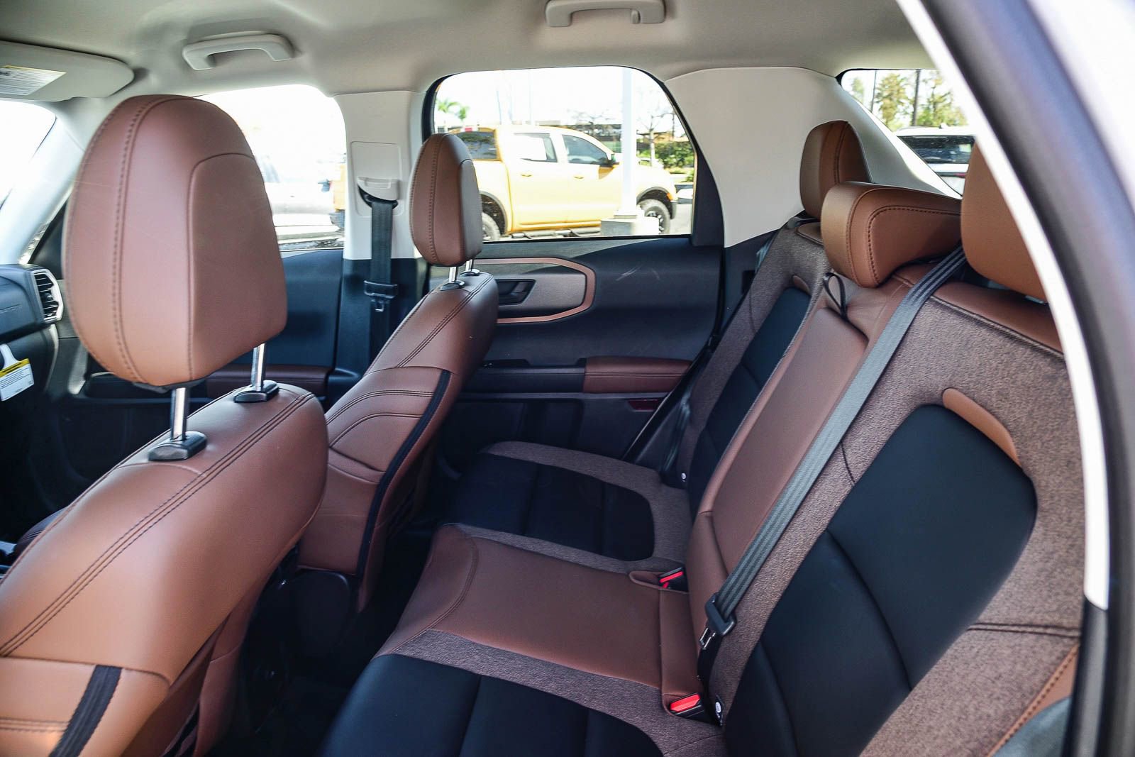 Used 2025 Ford Bronco Sport Outer Banks image 17