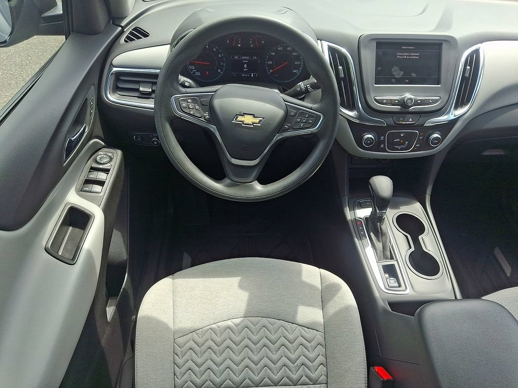 Certified 2023 Chevrolet Equinox LS AWD/4WD image 11