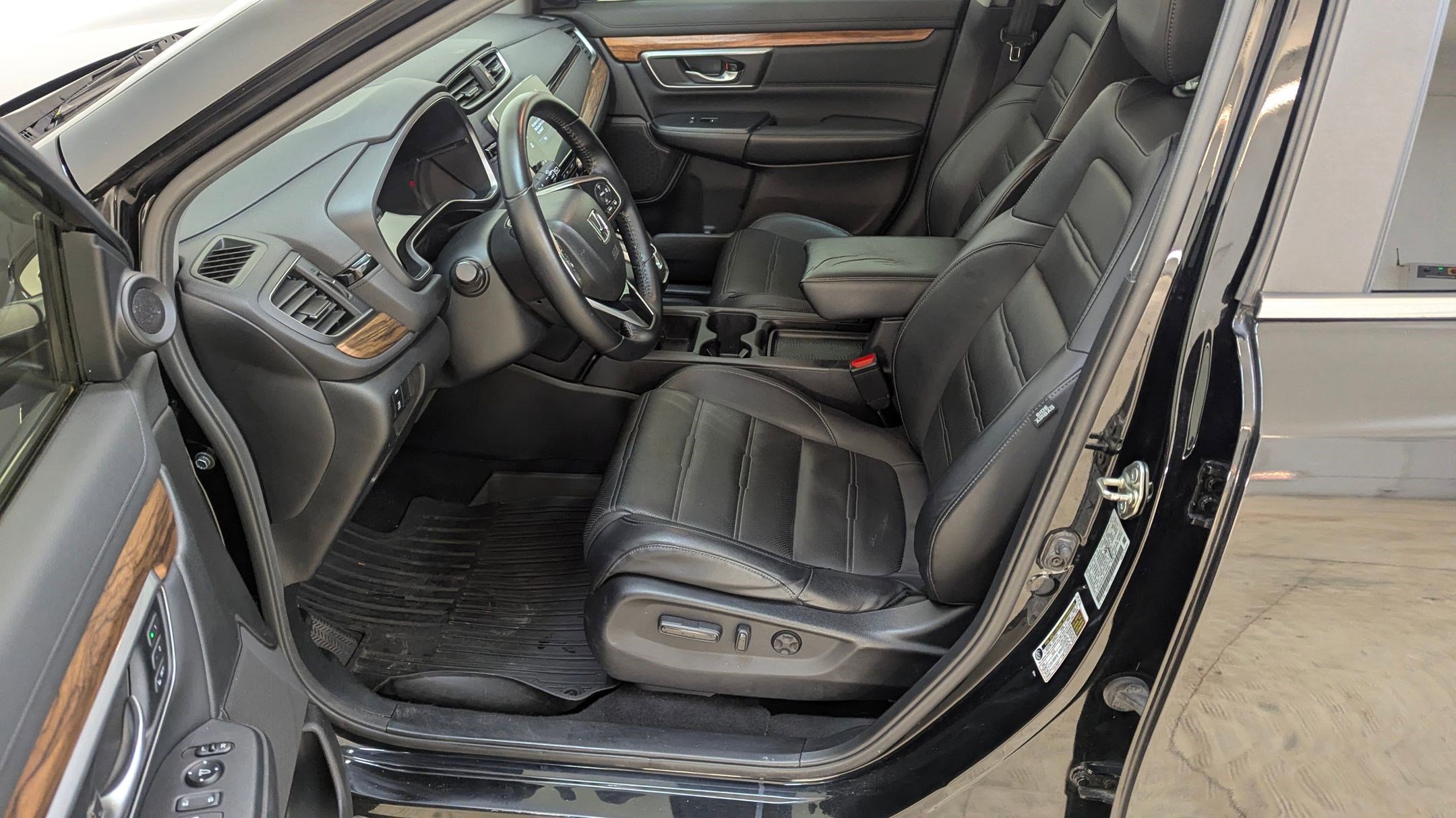 Used 2017 Honda CR-V EX-L image 5