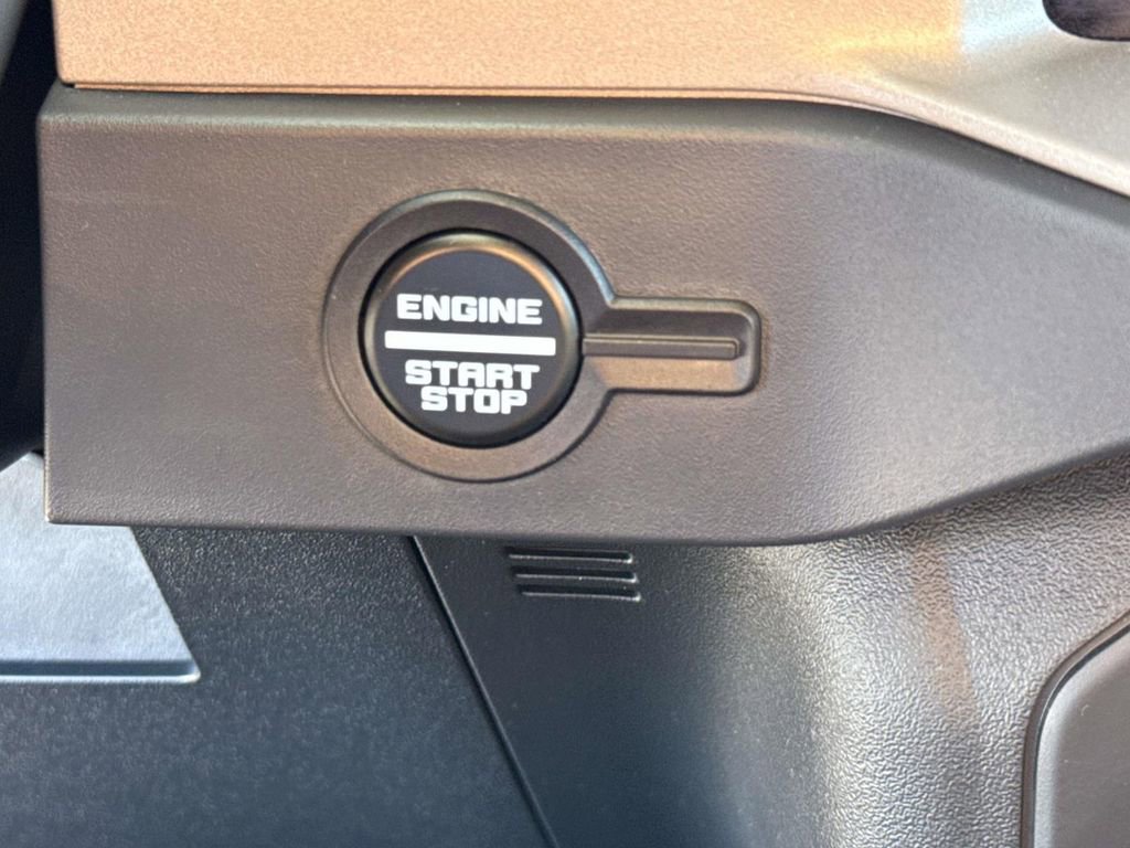 Certified 2025 Ford Bronco Outer Banks image 31