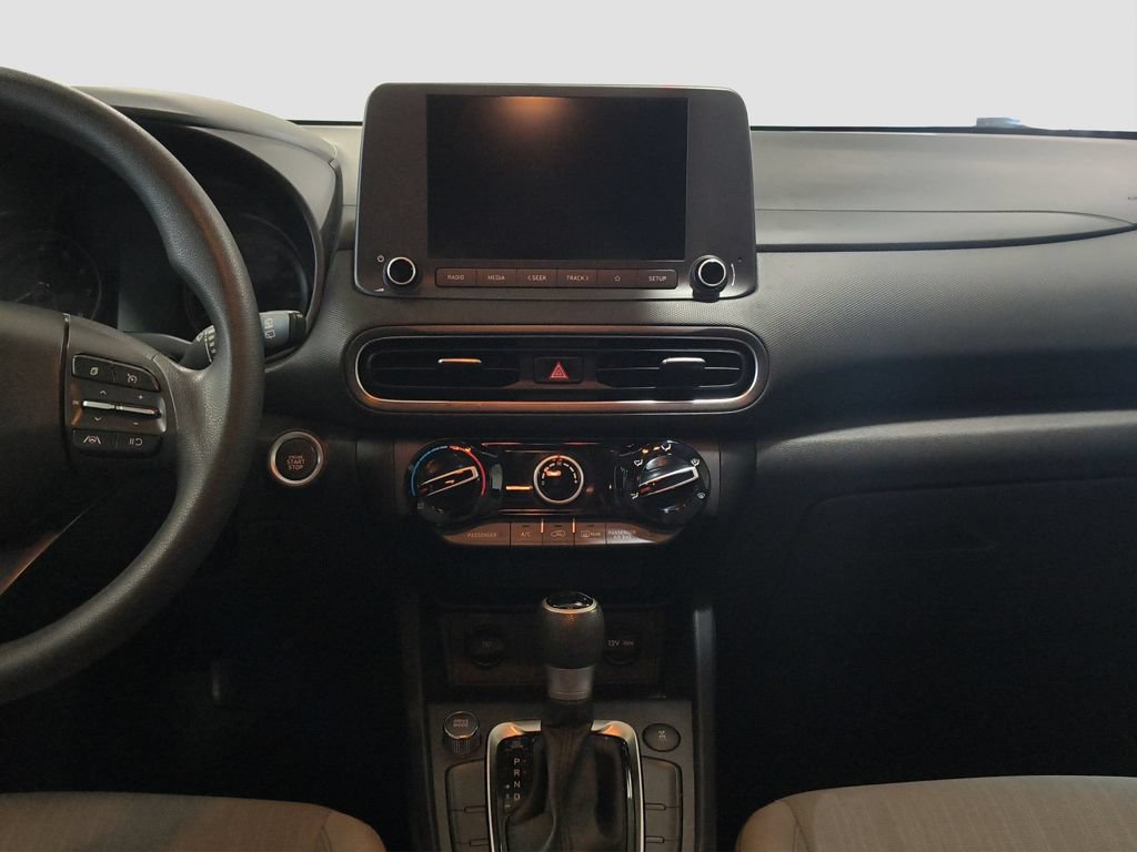 Used 2023 Hyundai Kona SEL AWD/4WD image 15