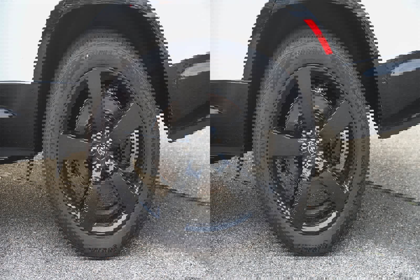 New 2025 Land Rover Defender 130 V8 image 11