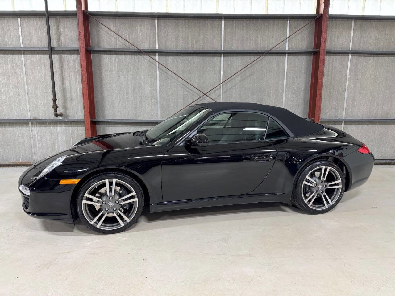 Used 2012 Porsche 911 Carrera Black Edition image 7