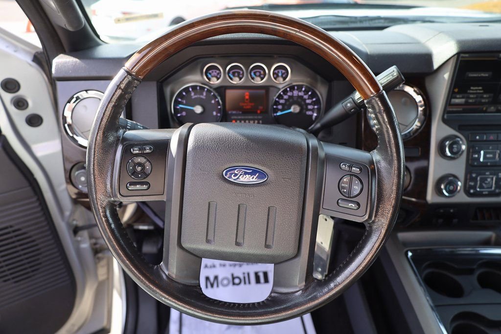 Used 2016 Ford F350 Platinum w/ FX4 Off-Road Package image 12