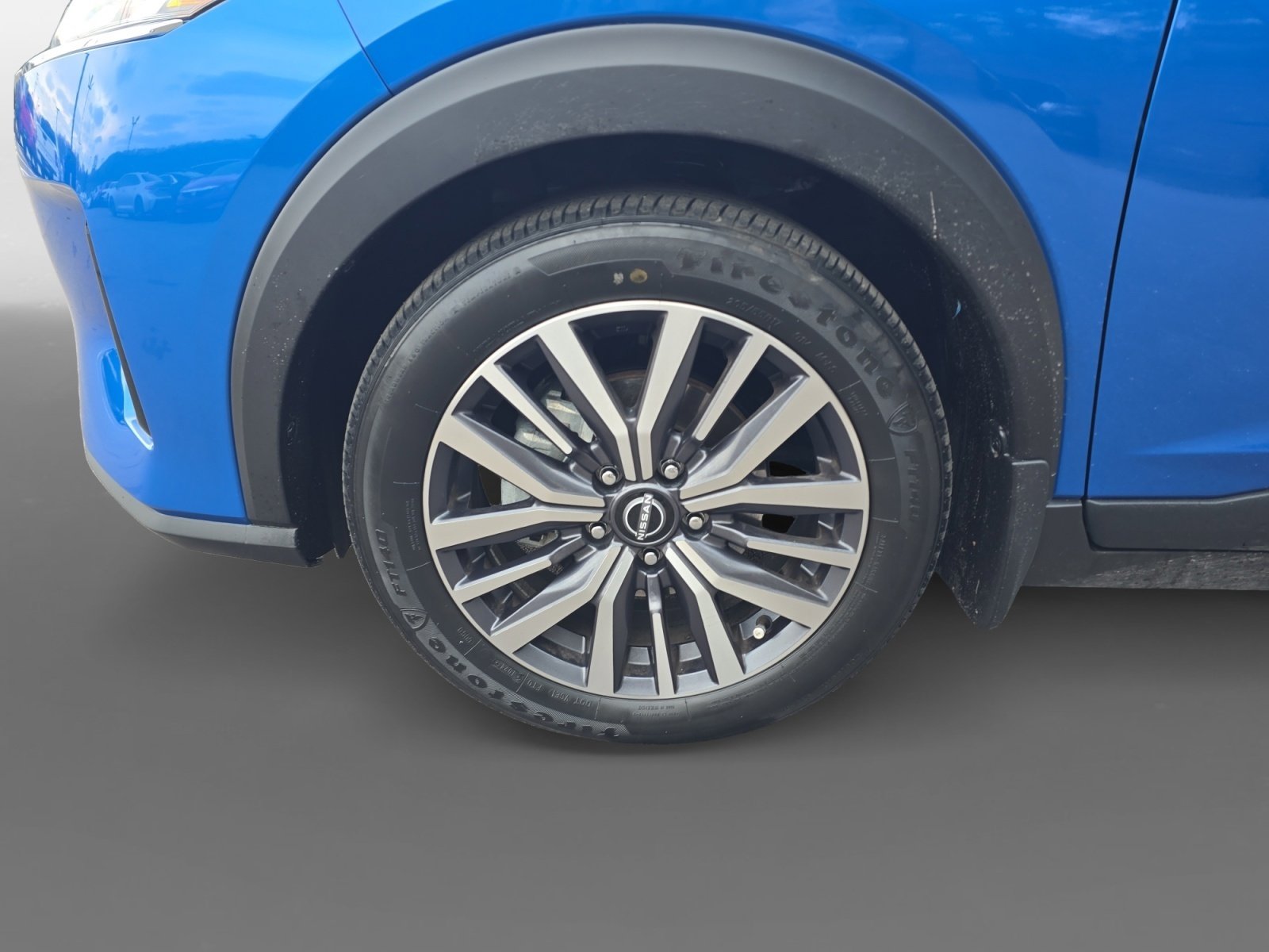 Used 2024 Nissan Kicks SV image 9