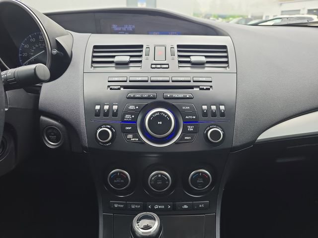 Used 2013 MAZDA MAZDA3 i Touring w/ Preferred Equipment Pkg FWD image 22