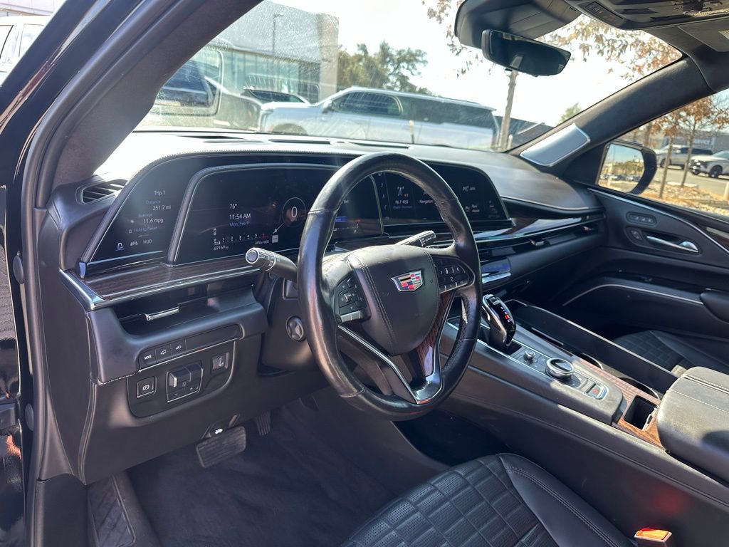Used 2023 Cadillac Escalade ESV Premium Luxury Platinum image 25