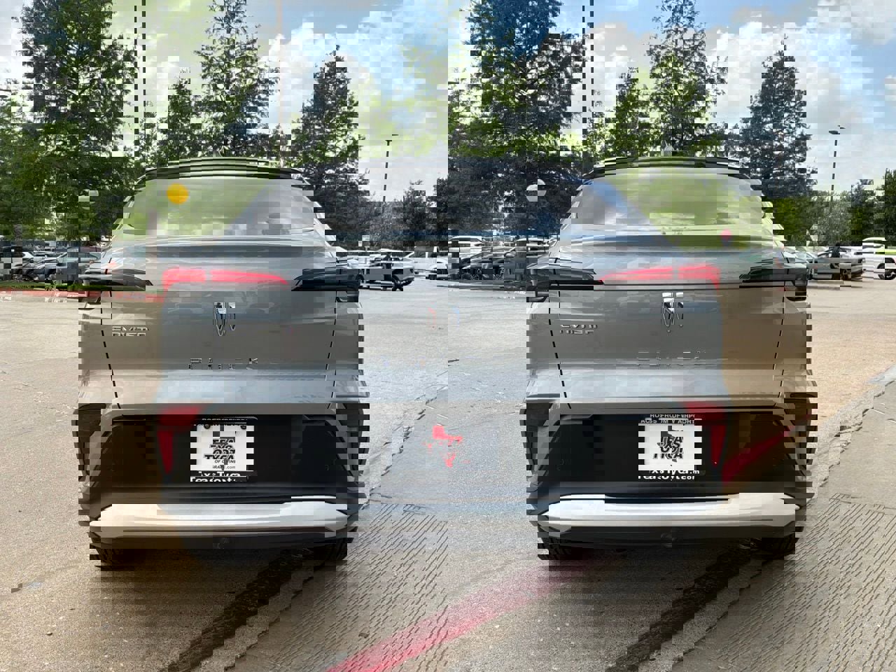 Used 2025 Buick Envista Preferred image 7