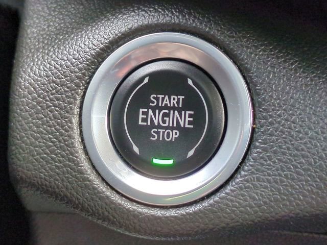 Used 2023 Buick Envision Essence image 27