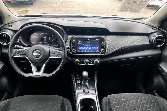 Certified 2023 Nissan Kicks SV image 15