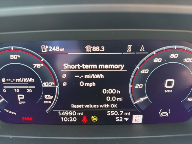 Used 2024 Audi Q4 e-tron Premium Plus image 10