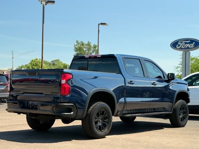 Used 2022 Chevrolet Silverado 1500 ZR2 w/ Technology Package AWD/4WD image 45