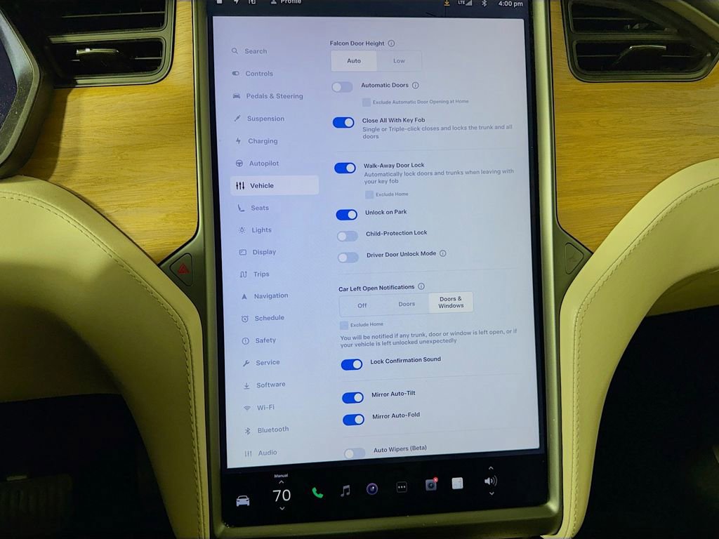 Used 2020 Tesla Model X Long Range image 19