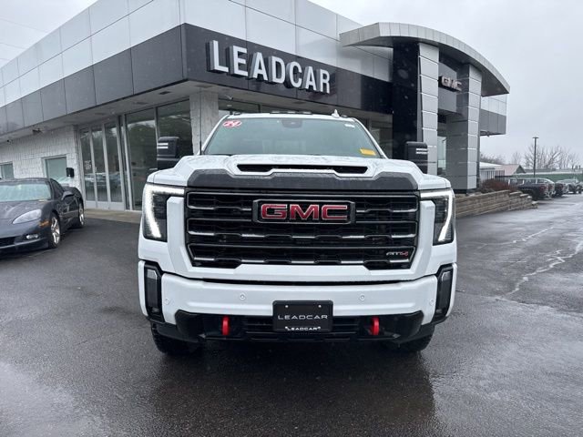 Used 2024 GMC Sierra 2500 AT4 w/ AT4 Premium Plus Package image 8