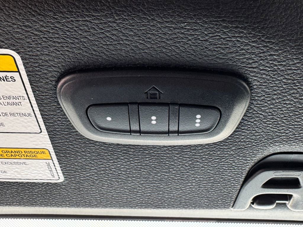 Used 2023 Jeep Wrangler Unlimited Sahara w/ Cold Weather Group image 29