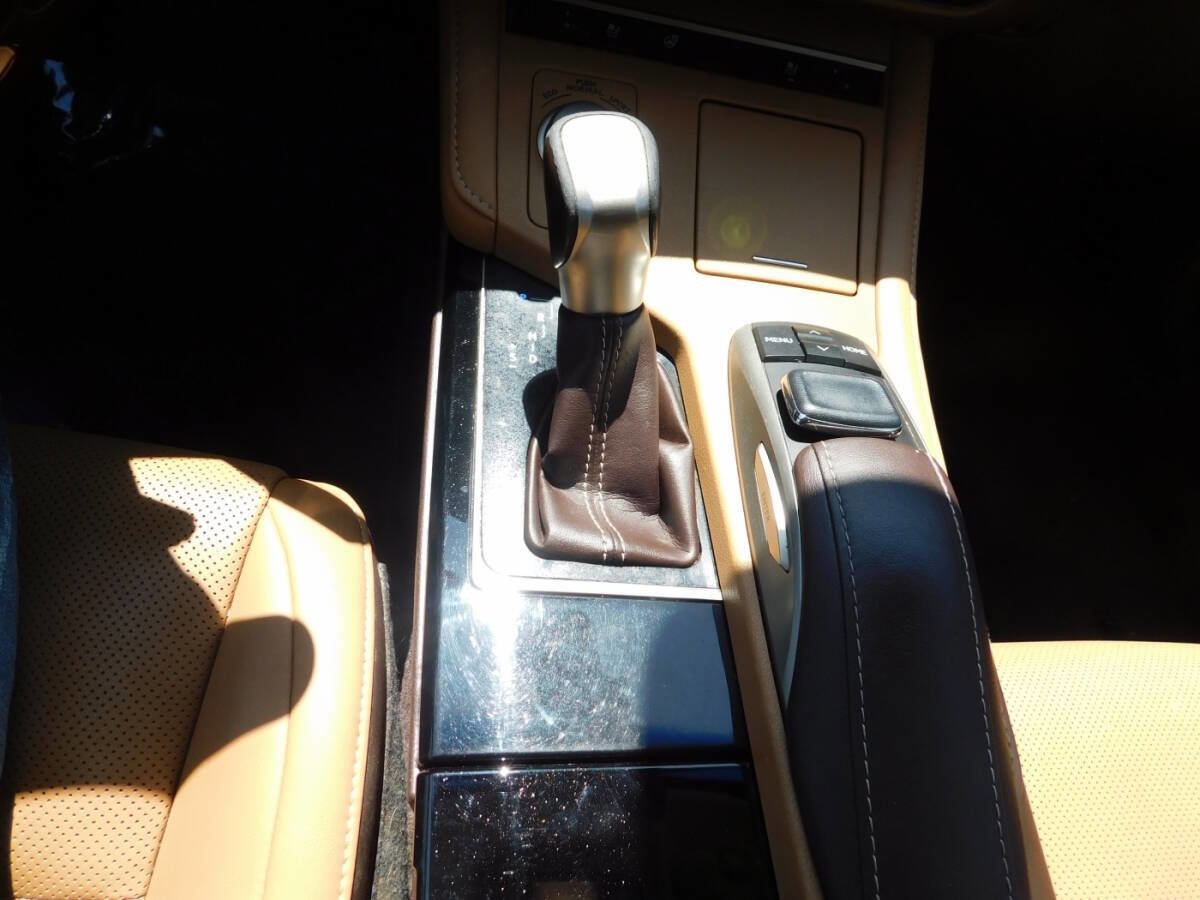 Used 2016 Lexus ES 350 image 17