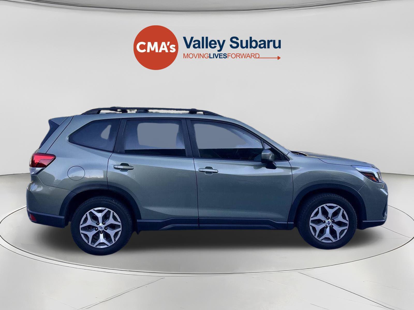 Used 2021 Subaru Forester Premium AWD/4WD image 6