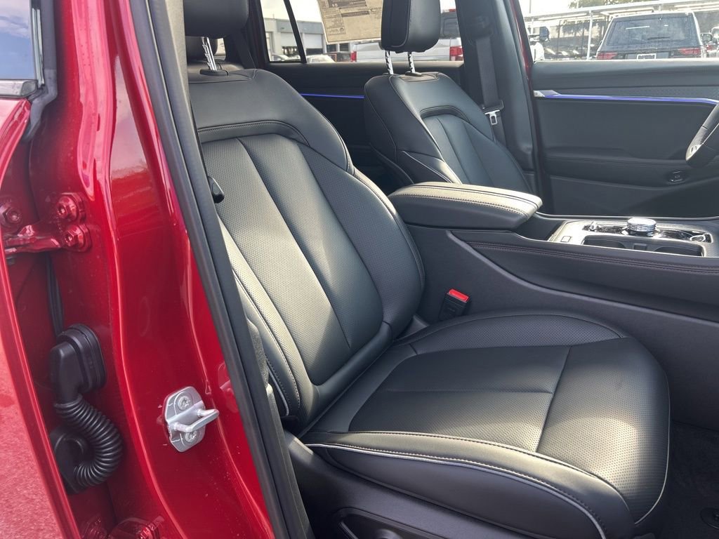 New 2025 Jeep Wagoneer S Limited image 23