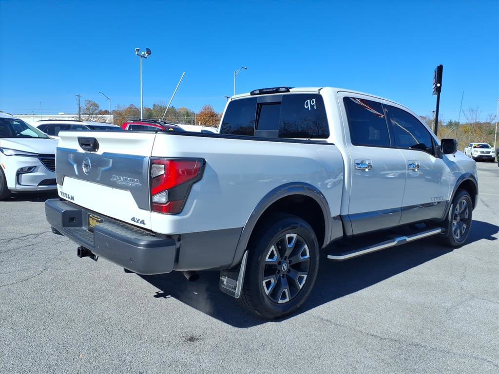 Certified 2021 Nissan Titan Platinum Reserve w/ Moonroof Package image 17