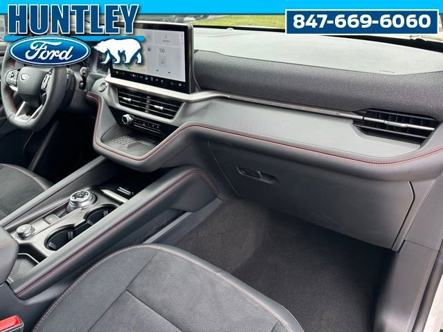 Used 2025 Ford Explorer ST image 9