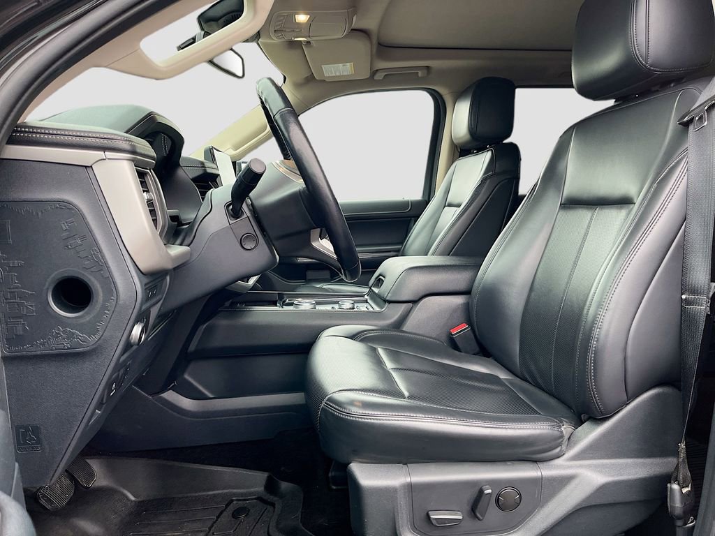 Used 2022 Ford Expedition XLT AWD/4WD image 20