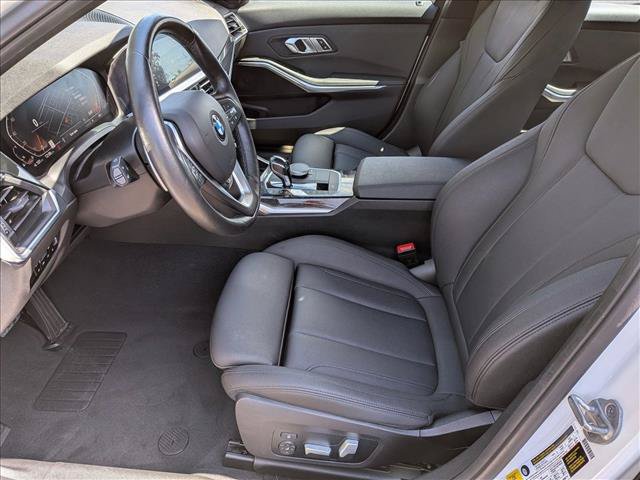 Used 2021 BMW 330i Sedan w/ Premium Package RWD image 17