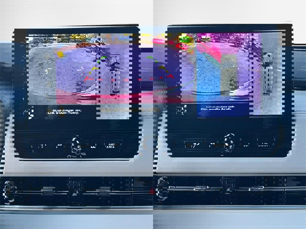 New 2025 Mitsubishi Outlander SE image 16