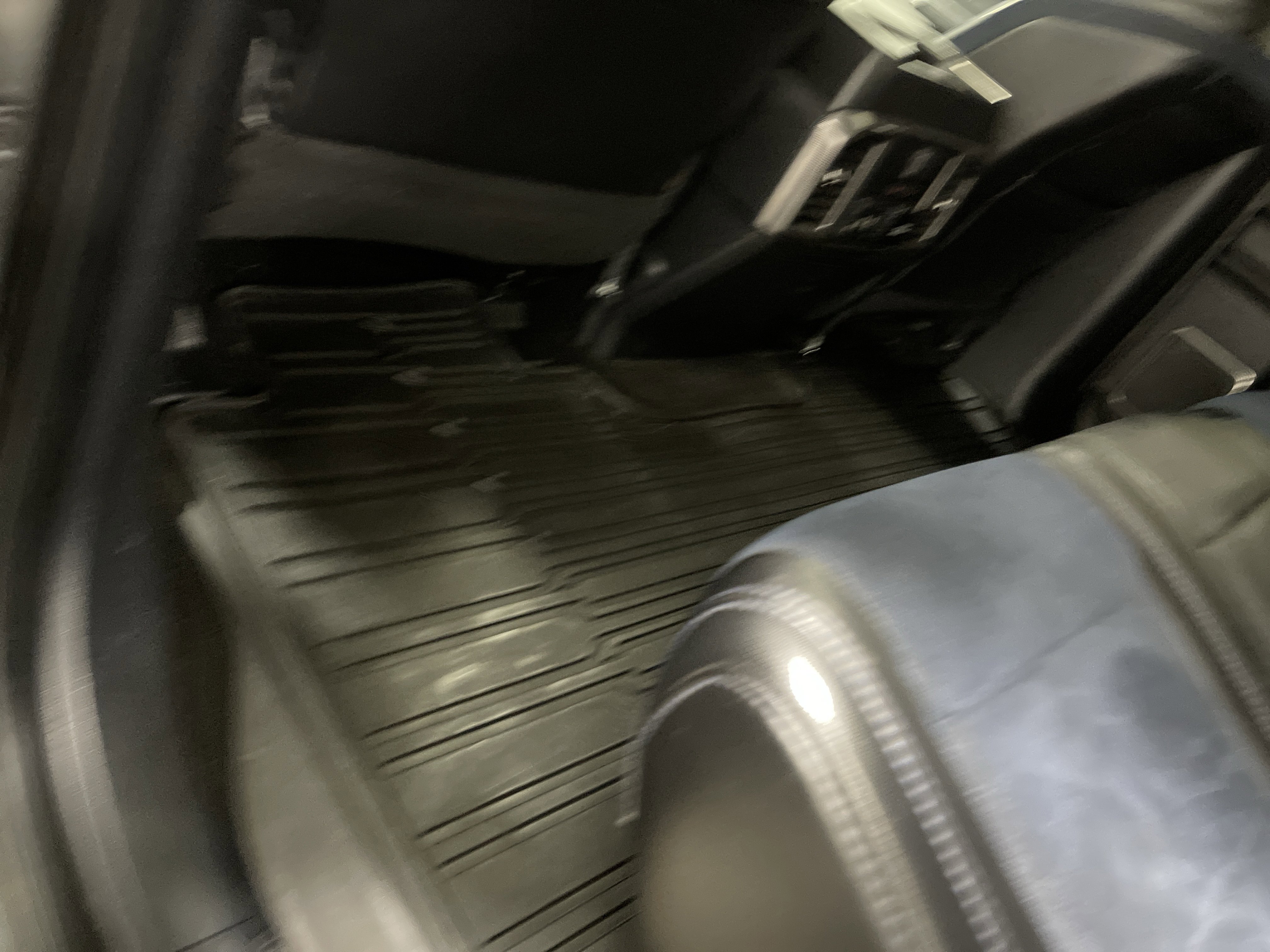 Used 2020 Ford F150 Raptor w/ Equipment Group 802A Luxury AWD/4WD image 17