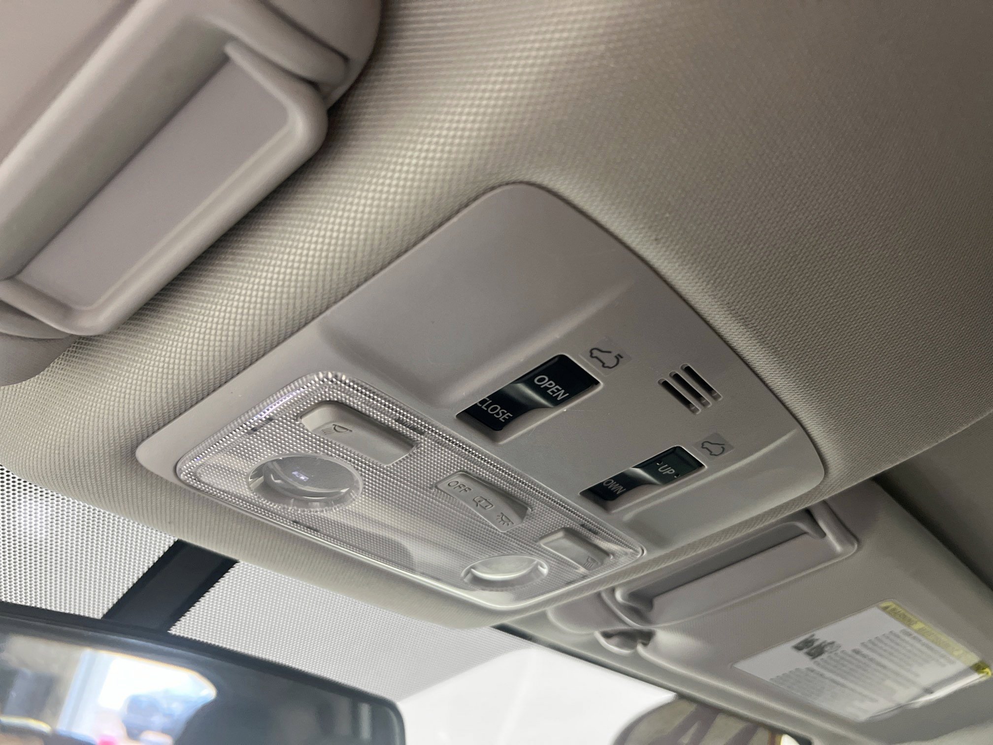 Used 2014 Toyota RAV4 XLE image 19