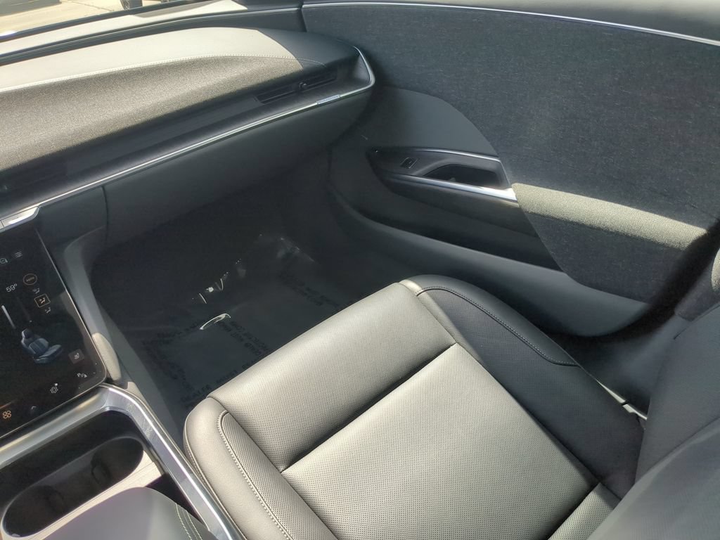 Used 2024 Lucid Air Touring AWD/4WD image 15