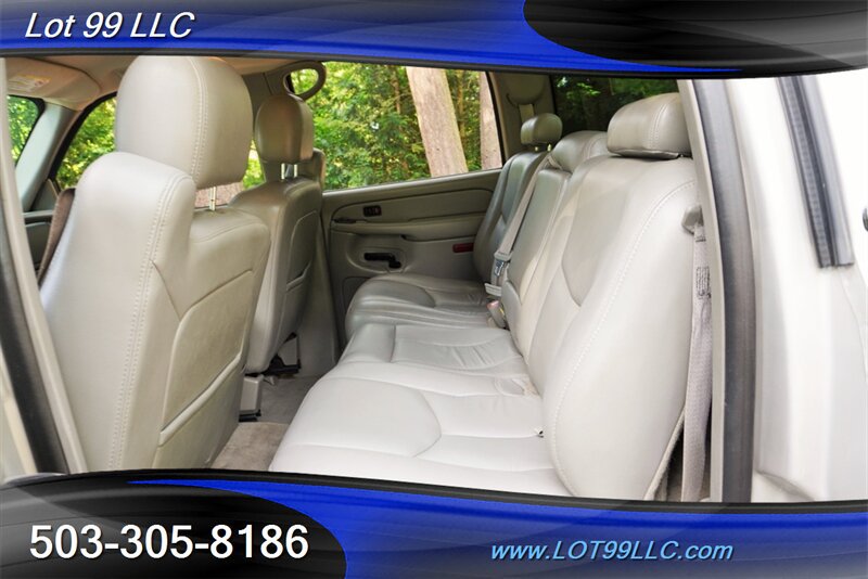 Used 2004 GMC Sierra 2500 SLT w/ Heavy-Duty Power Package AWD/4WD image 14
