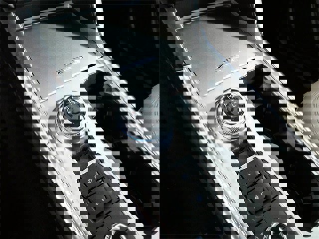 Certified 2023 Ford Explorer Limited w/ Equipment Group 301A image 19