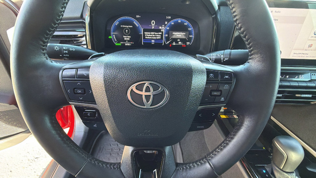 Used 2025 Toyota Camry XSE w/ Premium Package image 18