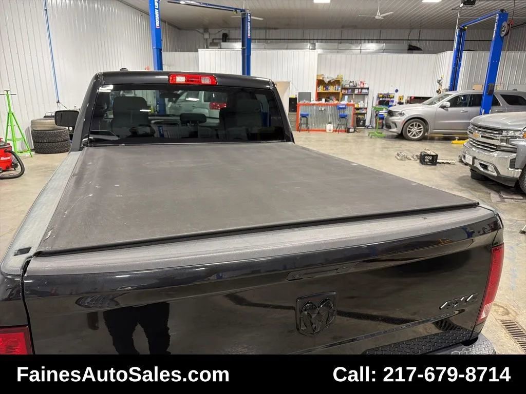 Used 2018 RAM 1500 Express w/ Black Ram 1500 Express Group image 27