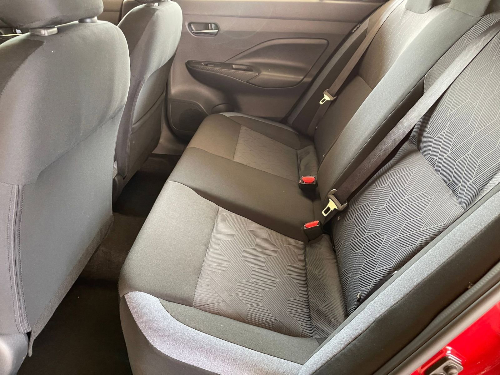 Used 2025 Nissan Versa SV image 23