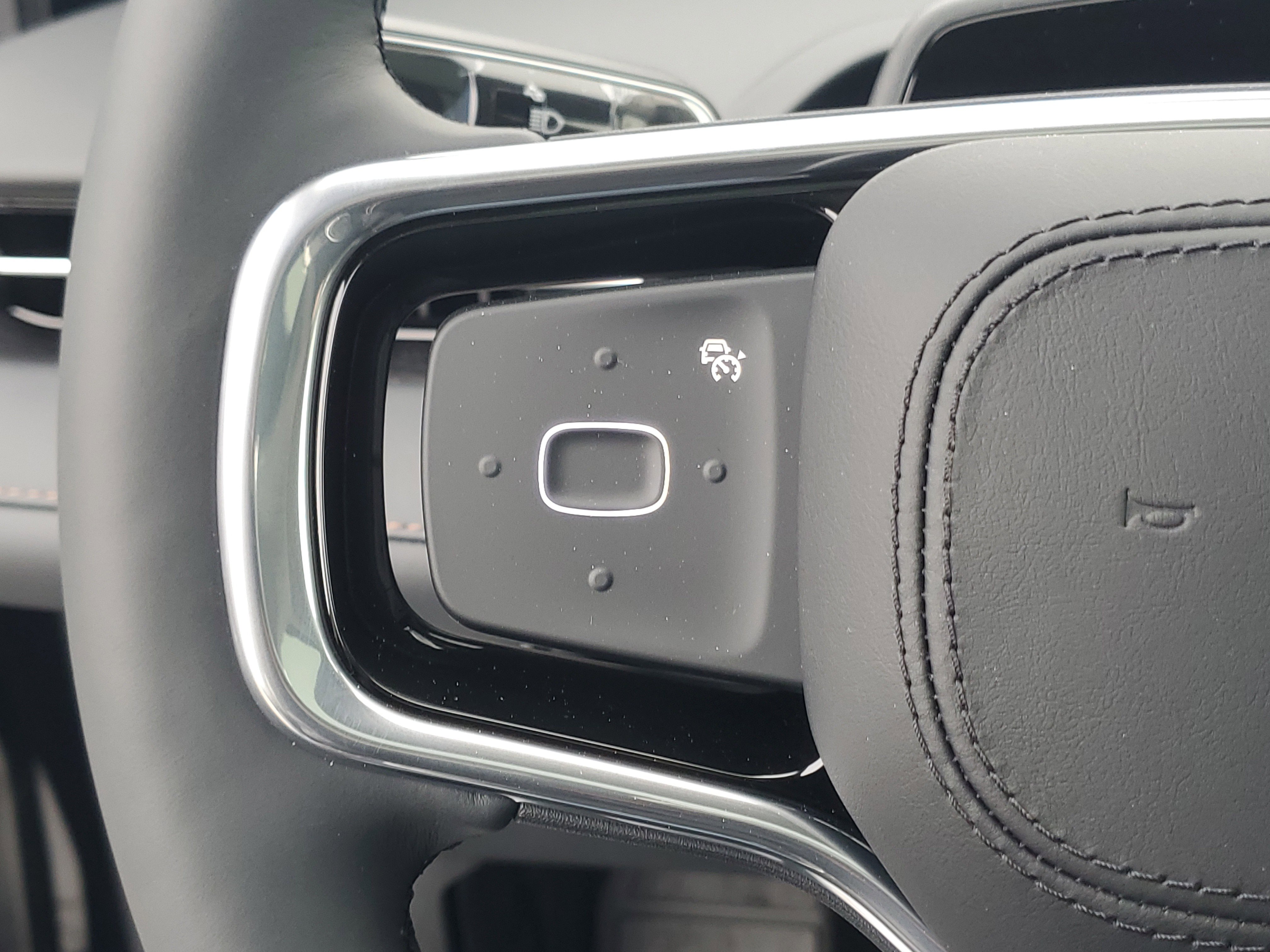 New 2026 Lincoln Nautilus Reserve image 17