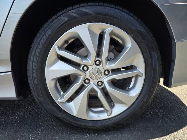 Used 2020 Honda Accord LX image 11